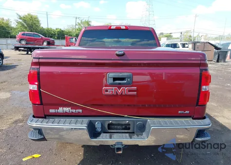 2015 GMC Sierra 1500 Sle z USA, uszkodzony, nr VIN 3GTU2UEC2FG179538